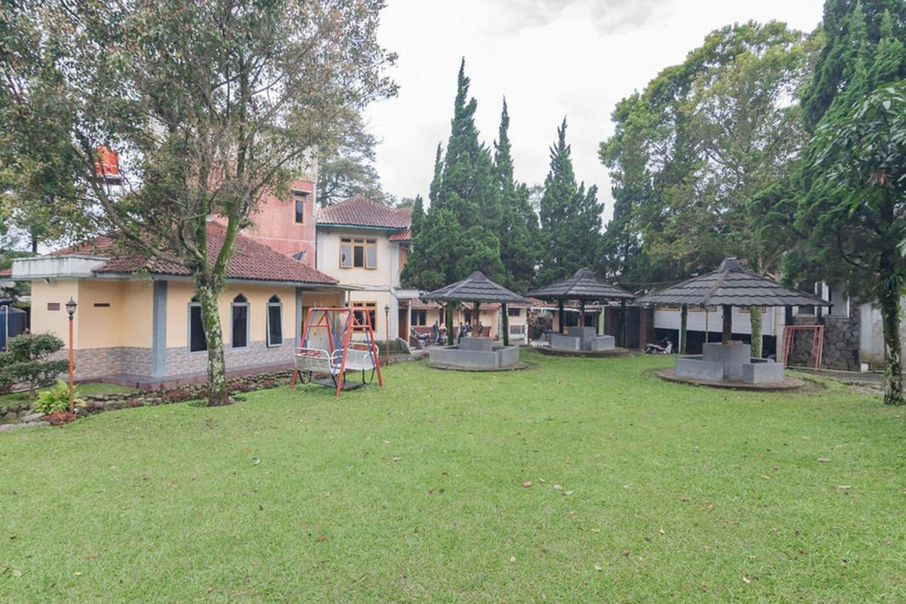 Hotel Puspa Sari Redpartner Ciater Exterior foto