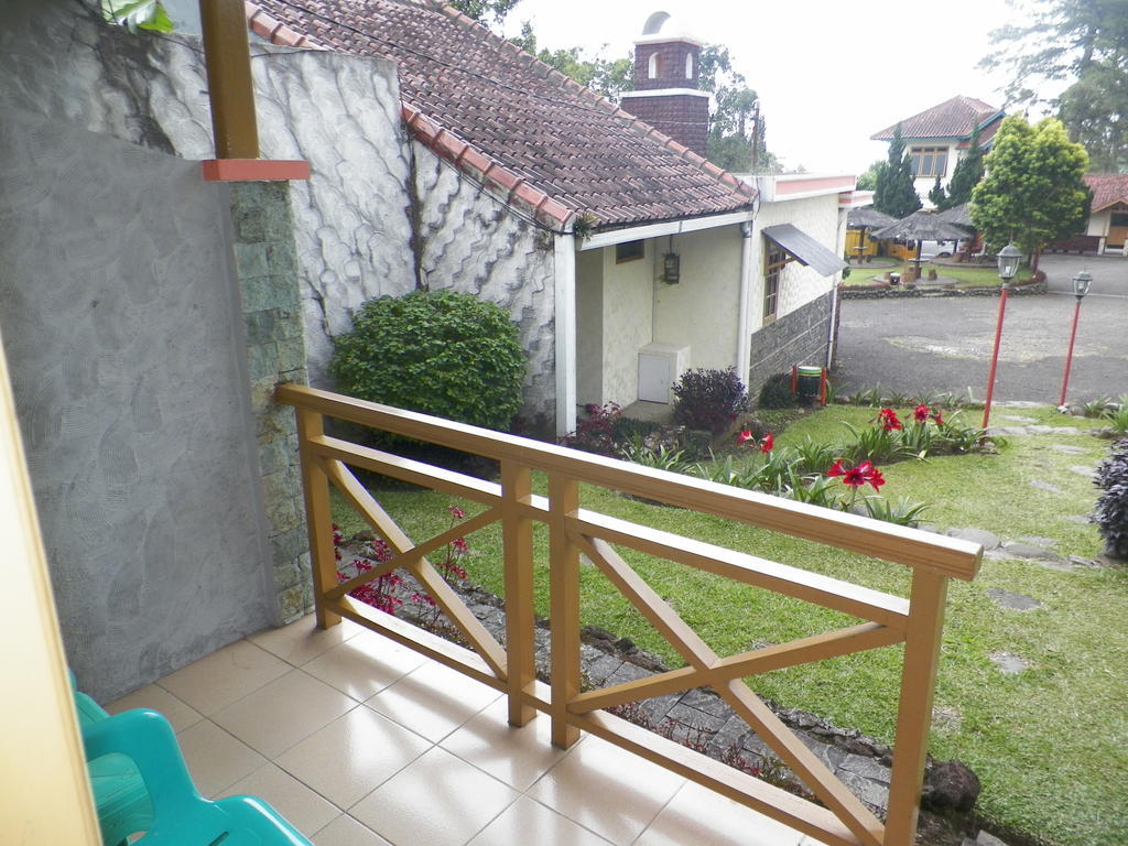 Hotel Puspa Sari Redpartner Ciater Cameră foto
